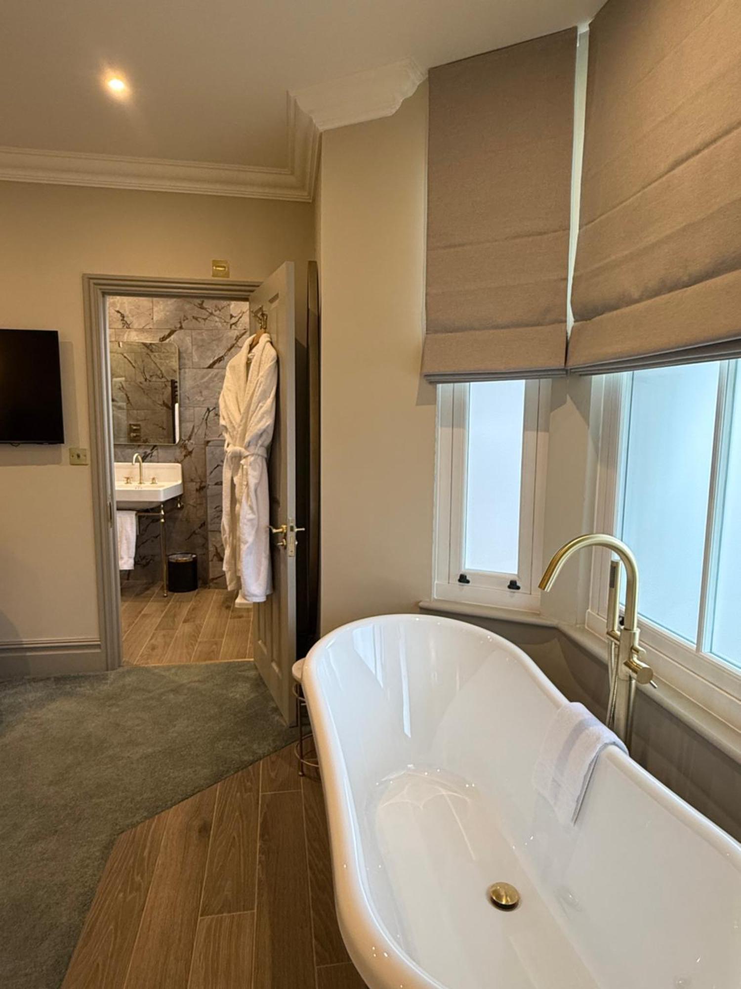 Number 46 Hotel Hastings Ngoại thất bức ảnh